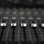 ミキサーコンソールの画像